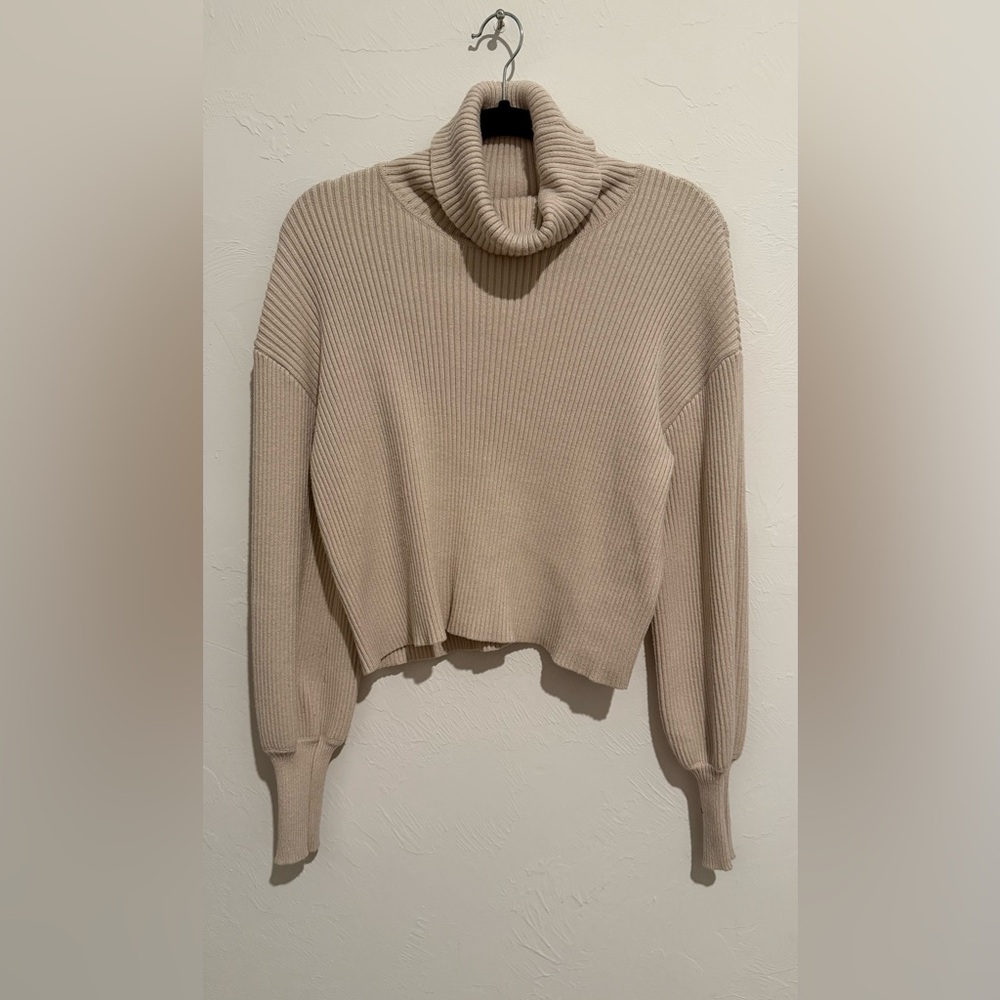 Cropped Express Cream Ribbed Knit Sweater - Picture 5 of 8